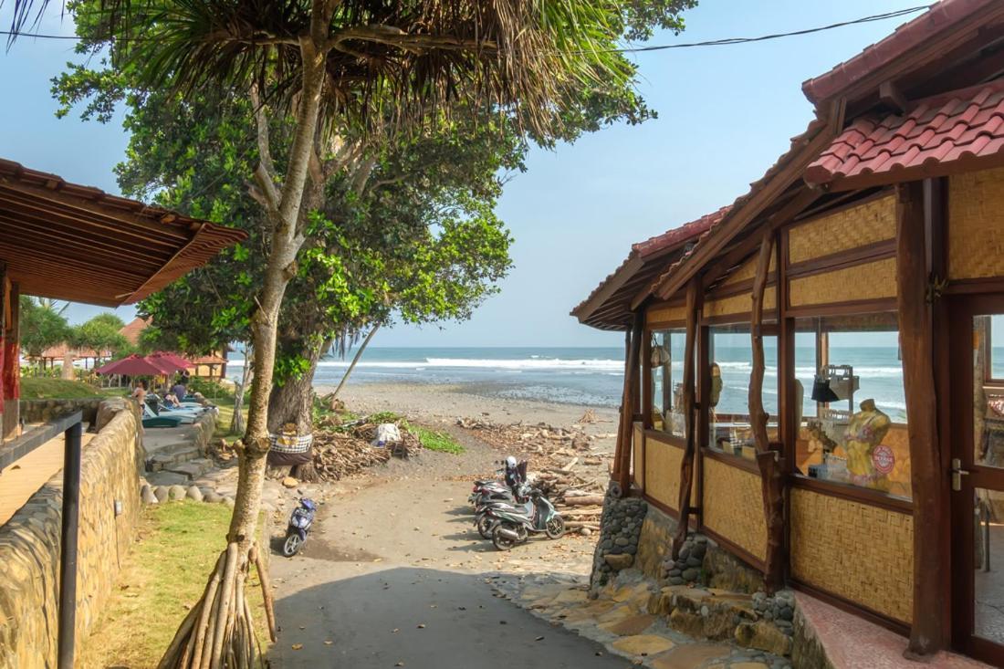 Twospaces Living At Balian Green Lagoon Ngoại thất bức ảnh